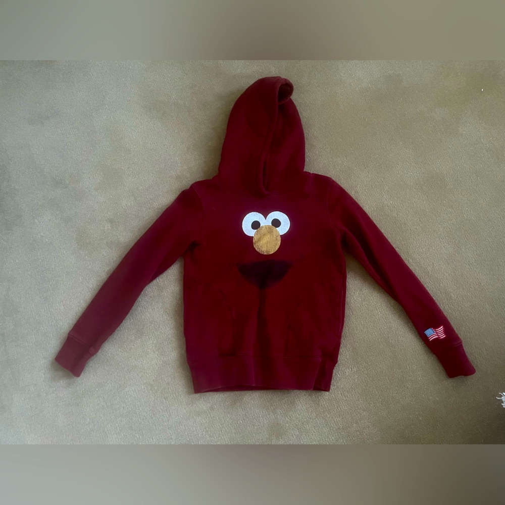 Uniqlo X Sesame Street Hoodie Red Small